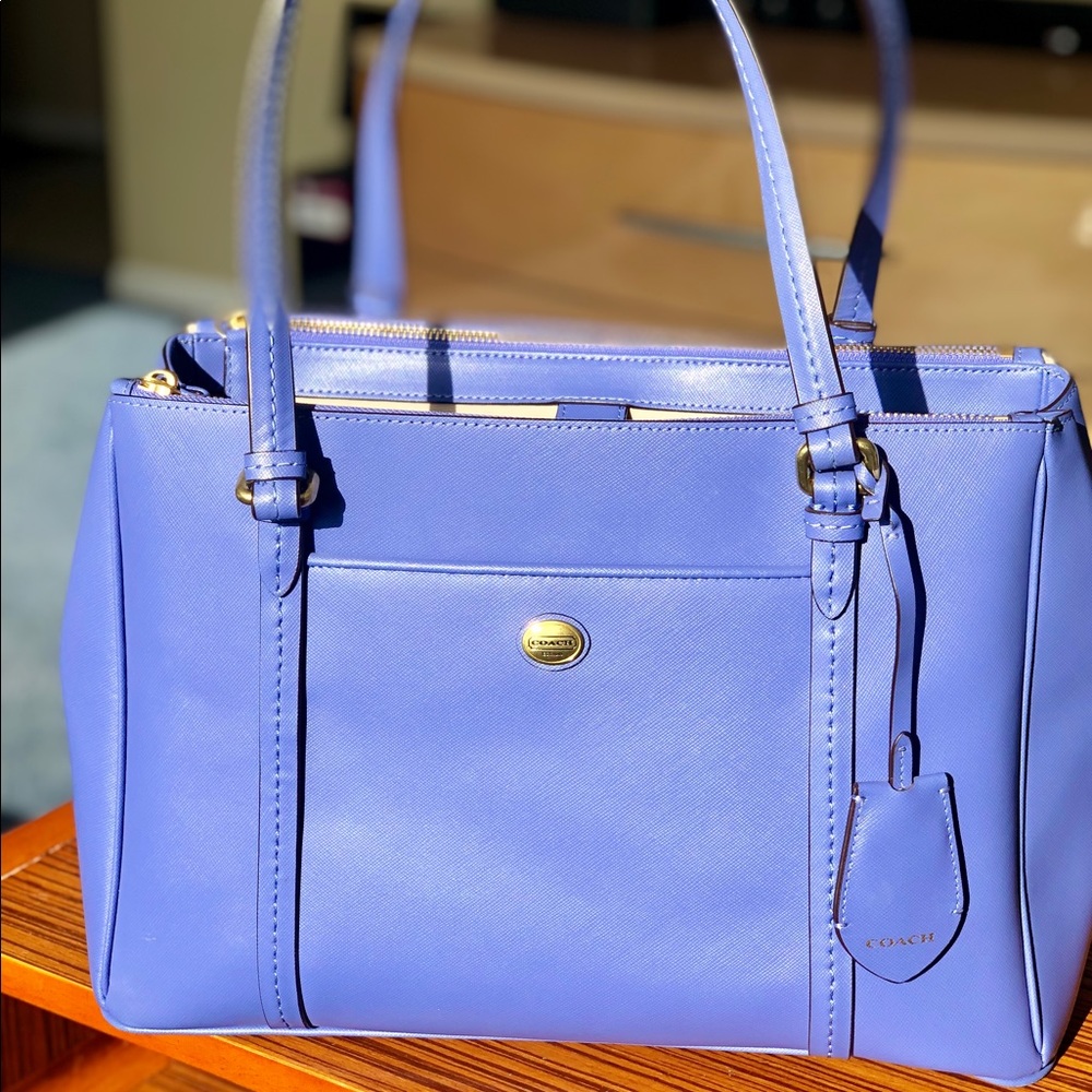 Periwinkle Coach structured tote handbag like new